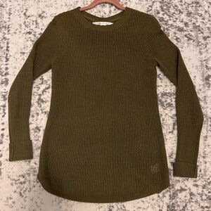 Max Studio Olive Knit Top